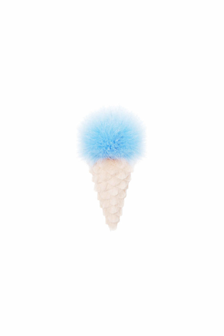 Light blue ice cream trinket
