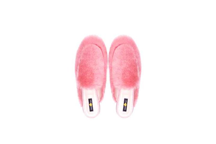 Pink mules